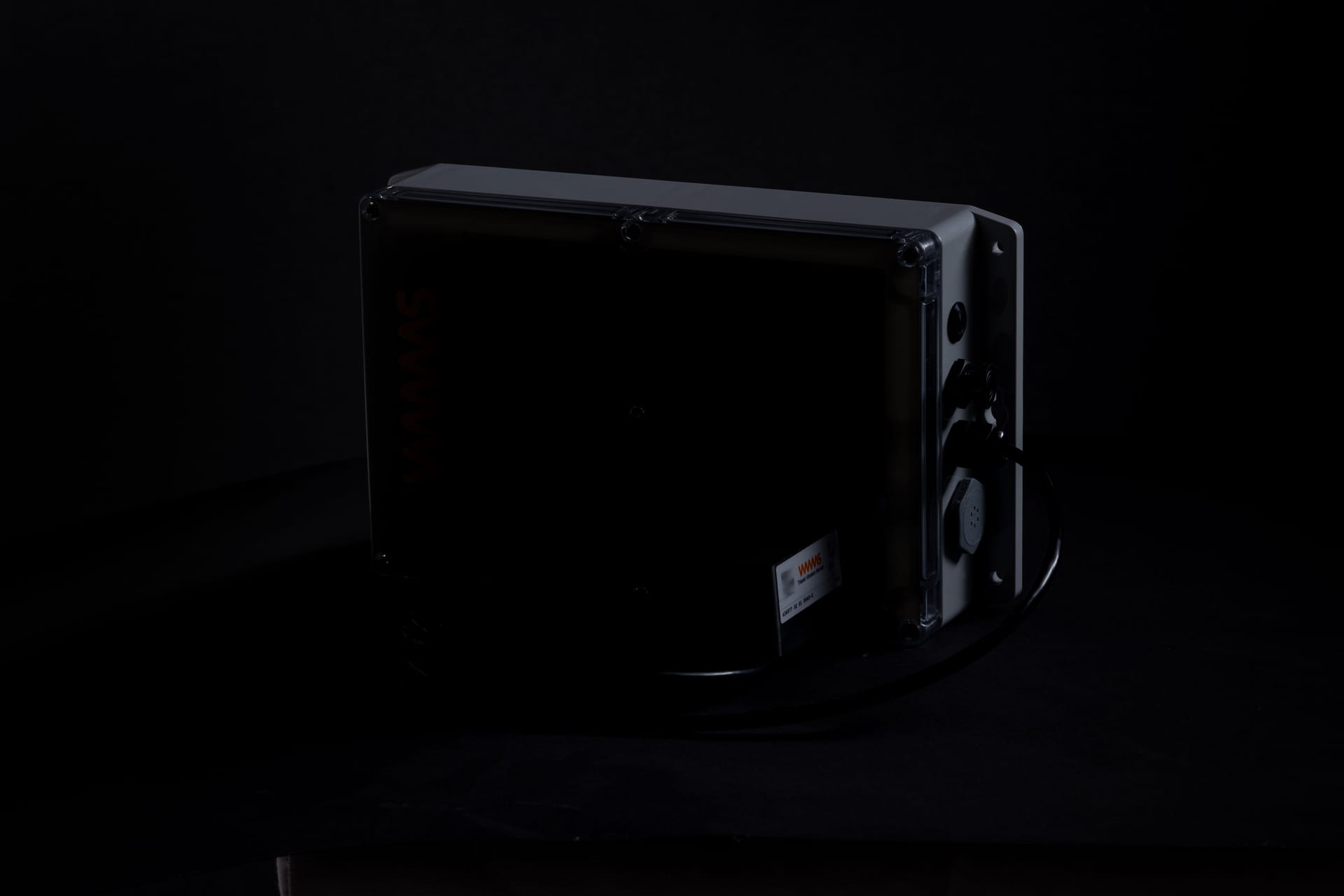 VIMMS Vibration Monitor - back panel with connectors